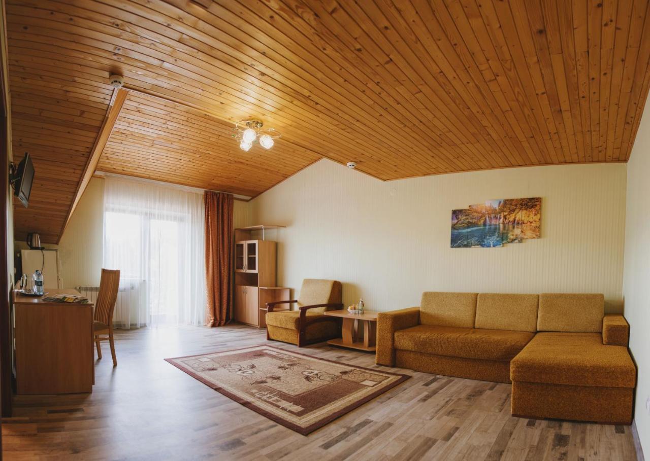 Zelenyy Bir Hotel Skhidnytsia Eksteriør billede